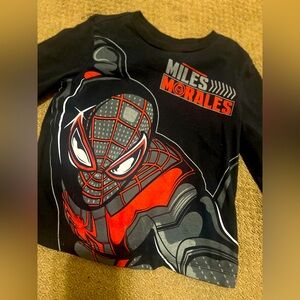 Spider-Man long sleeve tee size XS
